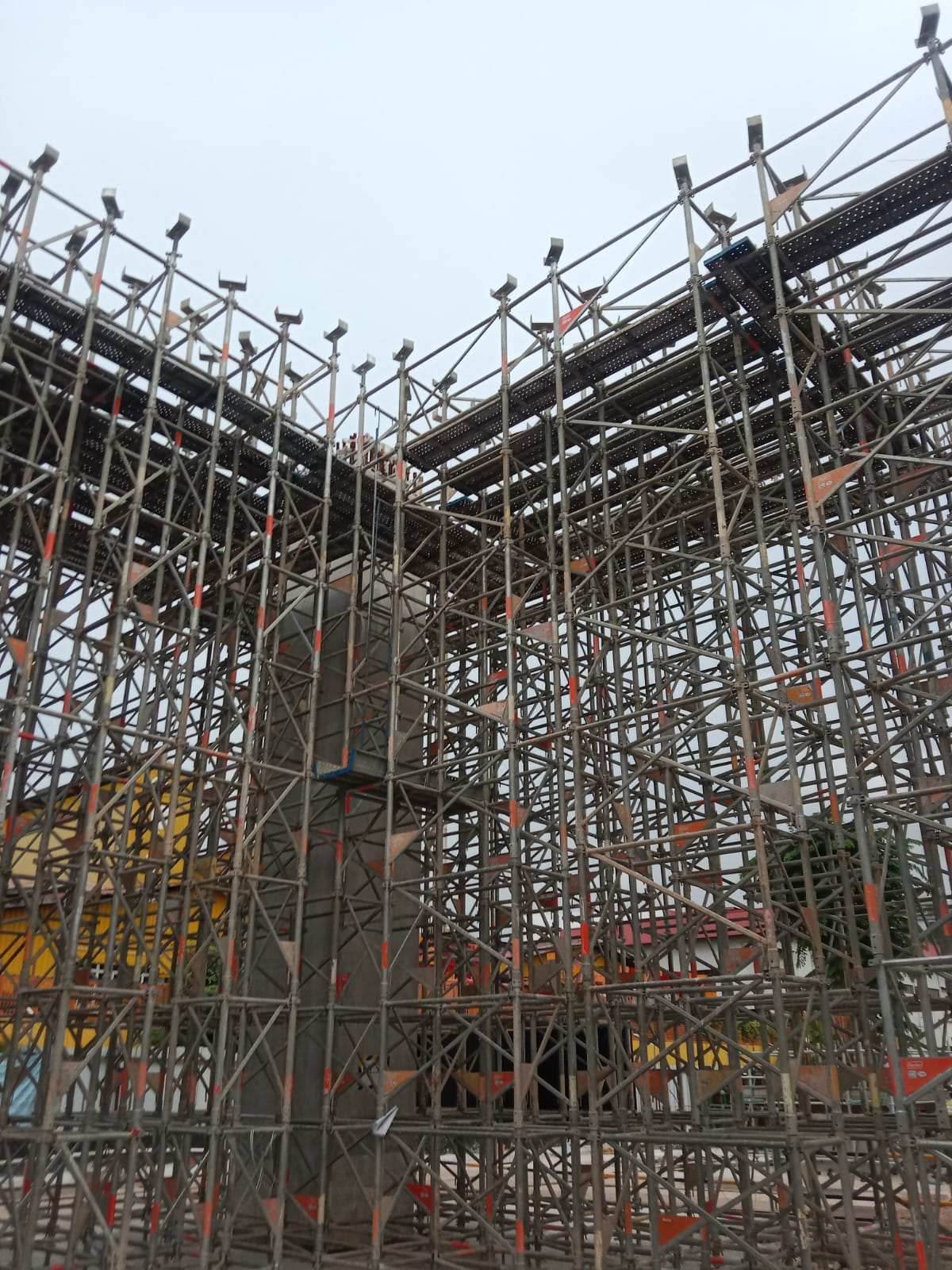 Scaffolding Project @ MRT J111